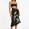ELORA SARONG