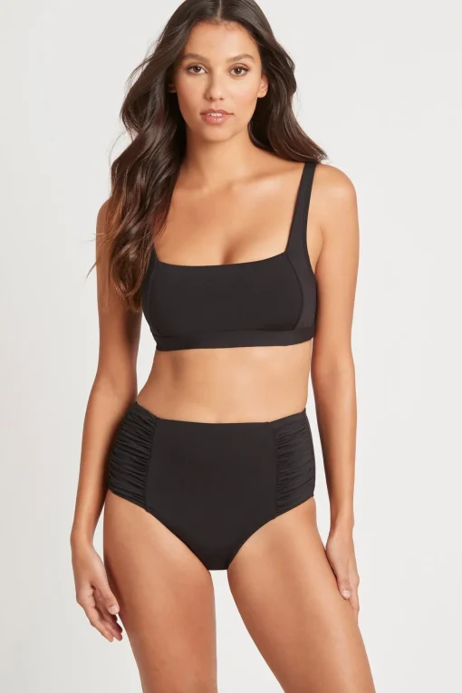 Essentials Square Neck Bra