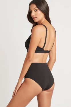 Essentials Square Neck Bra