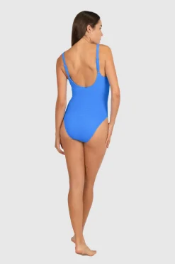 Ibiza D-E U.W One Piece