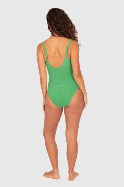 Ibiza D-E U.W One Piece