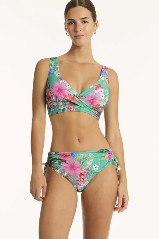 Pacifico Cross Front Multifit Bra Top