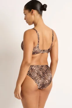 Romeo Mid Rise Ruched Pant